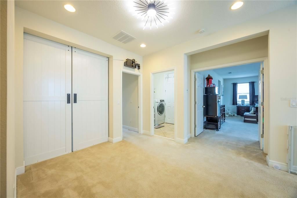 На продажу: $1,012,000 (5 спален, 4 ванн, 3505 Квадратных фут)