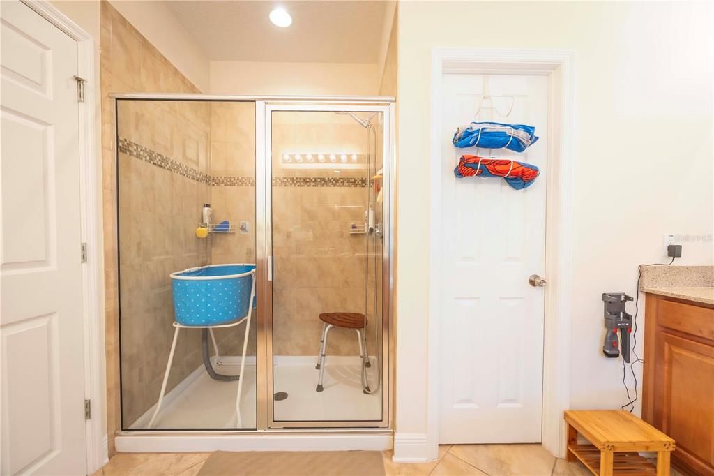 На продажу: $1,012,000 (5 спален, 4 ванн, 3505 Квадратных фут)