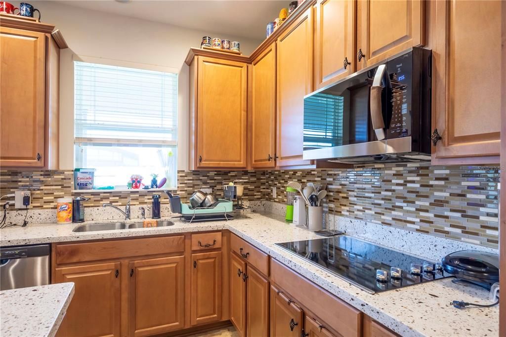 На продажу: $1,012,000 (5 спален, 4 ванн, 3505 Квадратных фут)