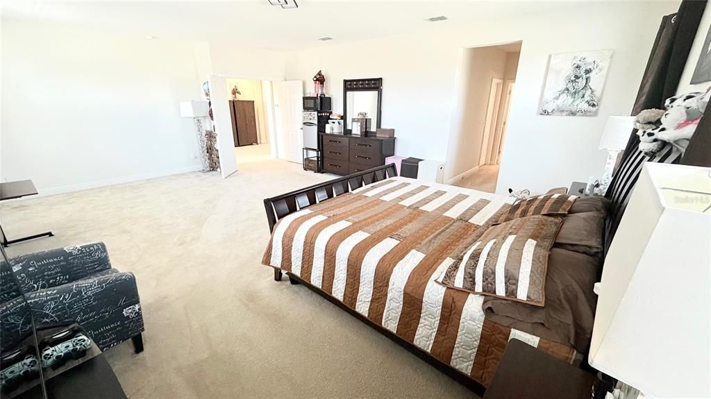 На продажу: $1,012,000 (5 спален, 4 ванн, 3505 Квадратных фут)