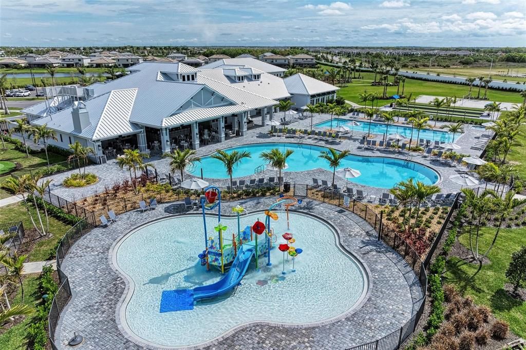 Activo con contrato: $329,000 (3 camas, 2 baños, 1925 Pies cuadrados)