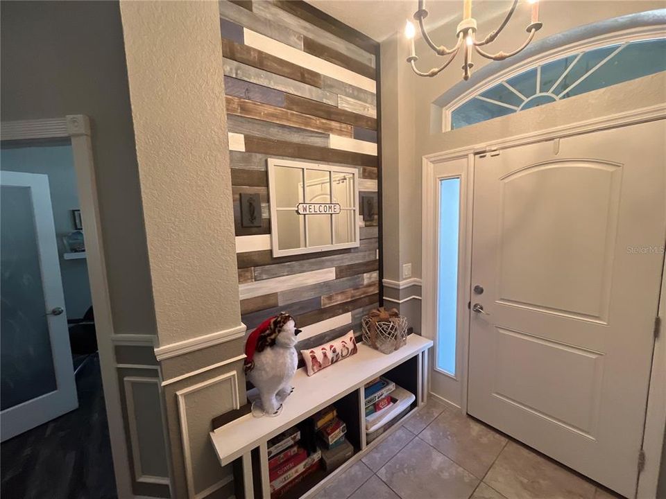 На продажу: $699,999 (5 спален, 3 ванн, 3000 Квадратных фут)