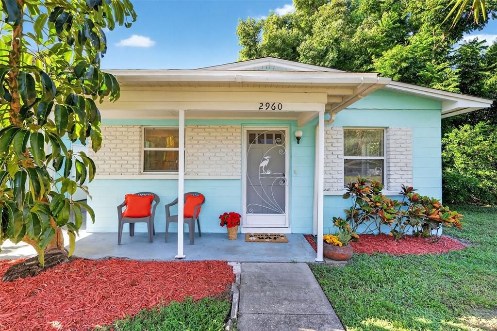 Active With Contract: $225,000 (3 beds, 1 baths, 920 Square Feet)