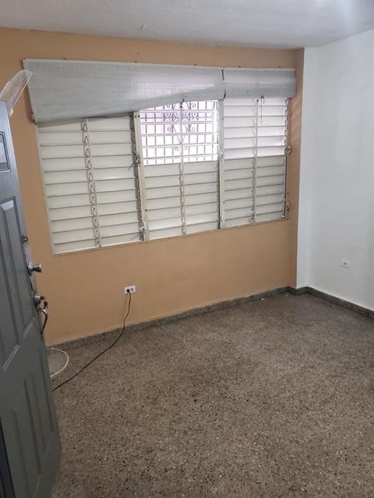 待售: $225,000 (0 贝兹, 0 浴室, 0 平方英尺)