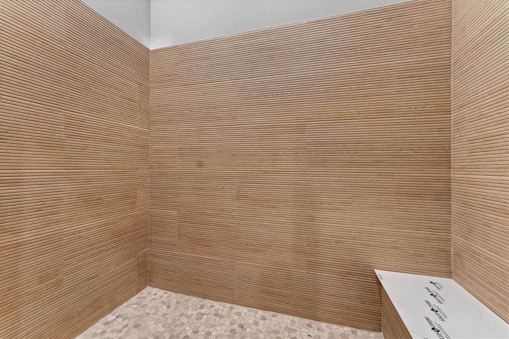 Под контрактом: $195,000 (0.06 acres)