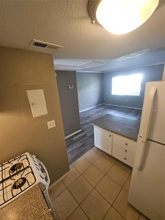 待售: $109,000 (1 贝兹, 1 浴室, 496 平方英尺)