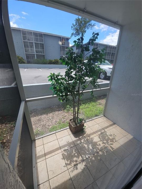 待售: $109,000 (1 贝兹, 1 浴室, 496 平方英尺)