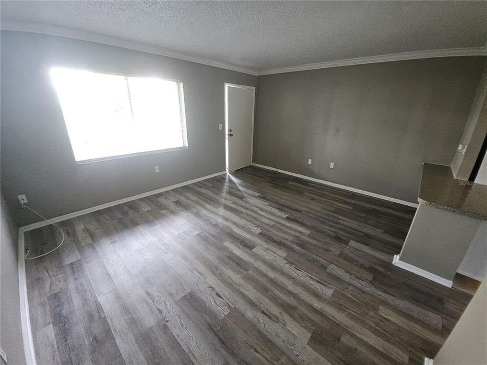 待售: $109,000 (1 贝兹, 1 浴室, 496 平方英尺)