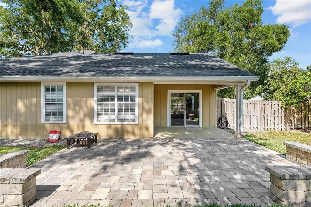 For Sale: $369,900 (3 beds, 2 baths, 1570 Square Feet)