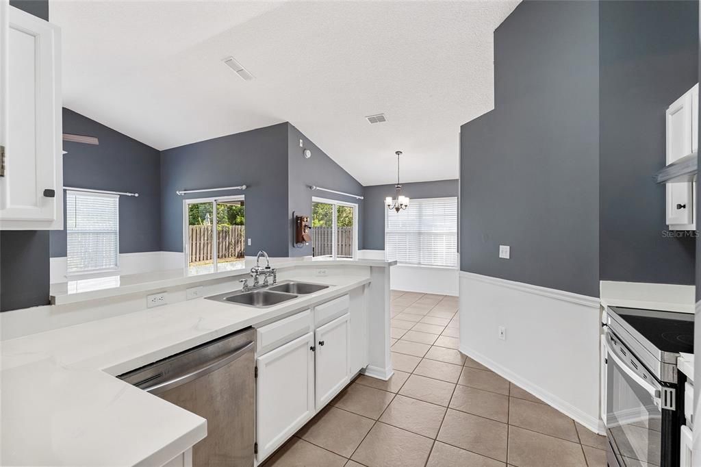 For Sale: $369,900 (3 beds, 2 baths, 1570 Square Feet)