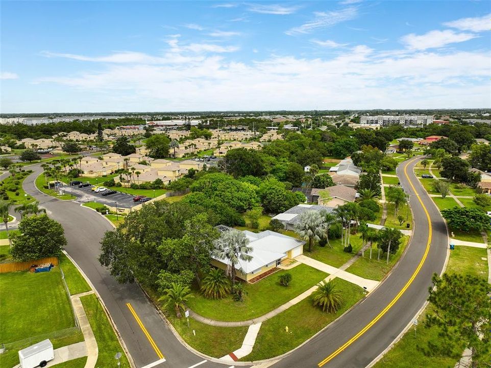 For Sale: $319,500 (3 beds, 2 baths, 1677 Square Feet)