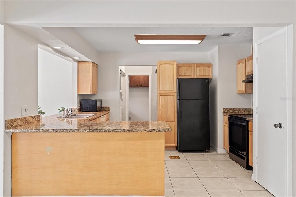 For Sale: $319,500 (3 beds, 2 baths, 1677 Square Feet)