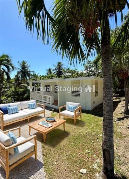 For Sale: $267,000 (3 beds, 2 baths, 797 Square Feet)