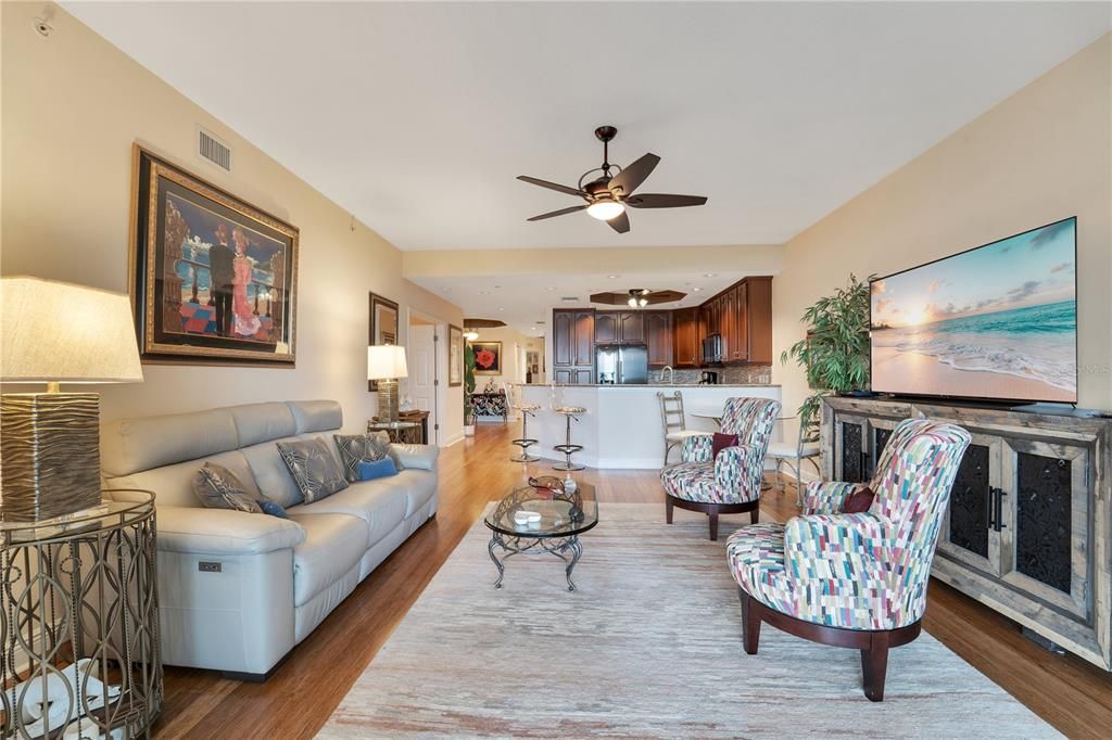 待售: $474,999 (3 贝兹, 2 浴室, 1916 平方英尺)