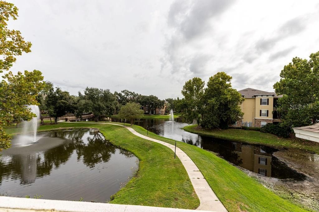 Active With Contract: $190,000 (1 beds, 1 baths, 957 Square Feet)