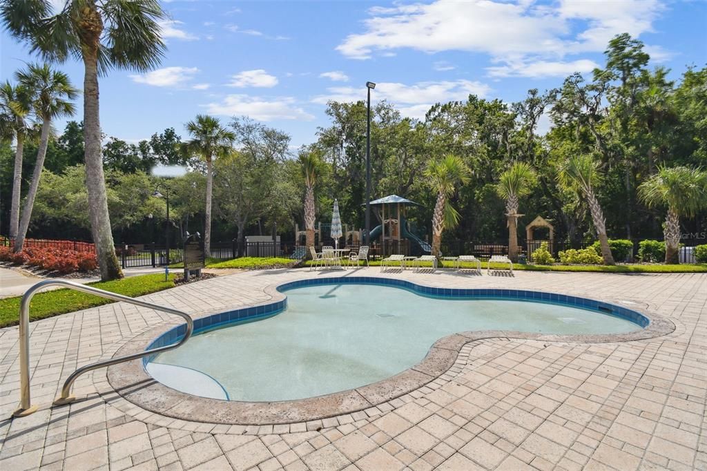 For Sale: $480,000 (3 beds, 2 baths, 2074 Square Feet)