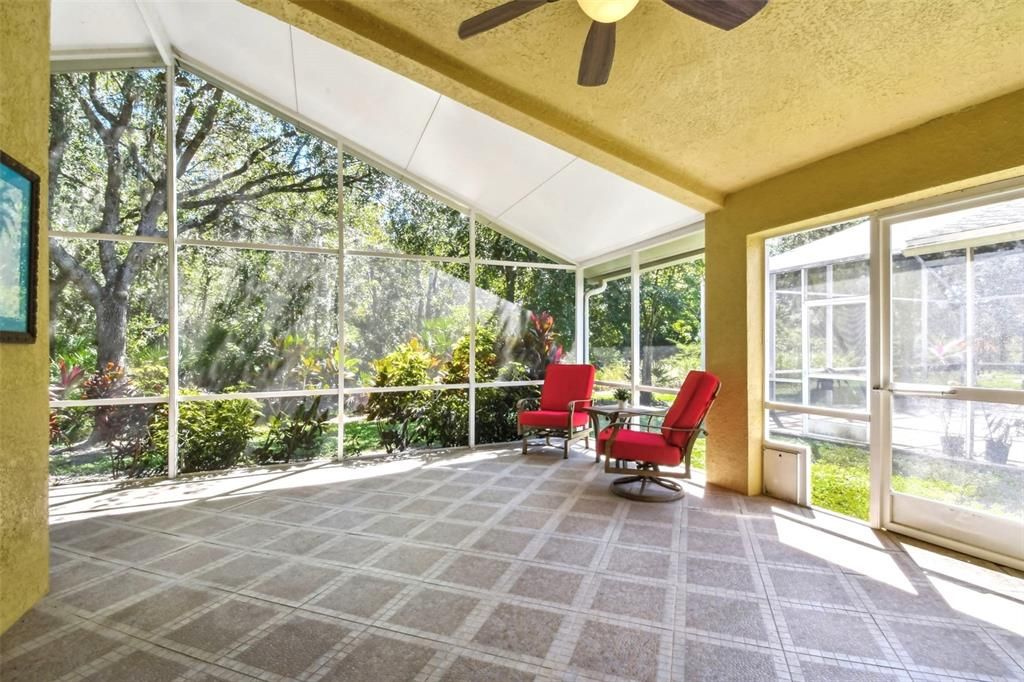 For Sale: $480,000 (3 beds, 2 baths, 2074 Square Feet)