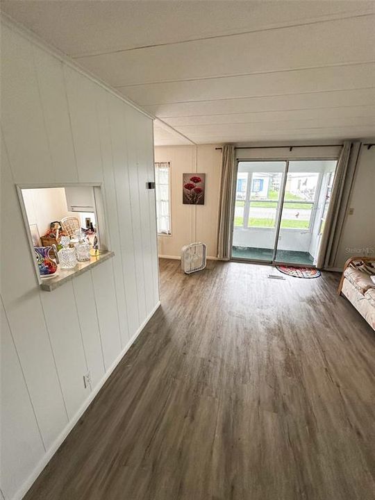 待售: $115,000 (2 贝兹, 2 浴室, 805 平方英尺)