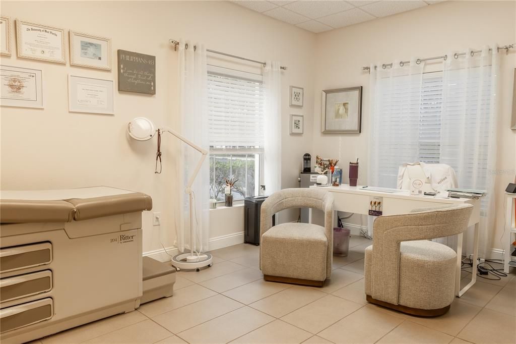 待售: $1,419,000 (0 贝兹, 0 浴室, 2528 平方英尺)