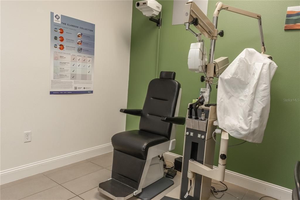 待售: $1,419,000 (0 贝兹, 0 浴室, 2528 平方英尺)