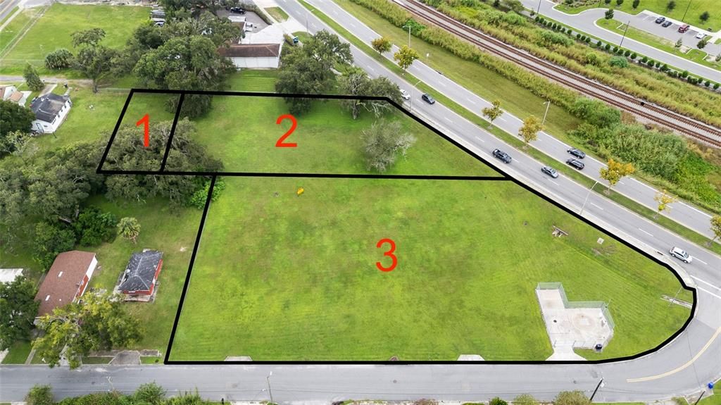 待售: $1,300,000 (0.82 acres)