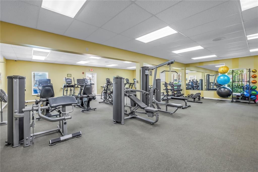 For Sale: $472,000 (2 beds, 2 baths, 1700 Square Feet)