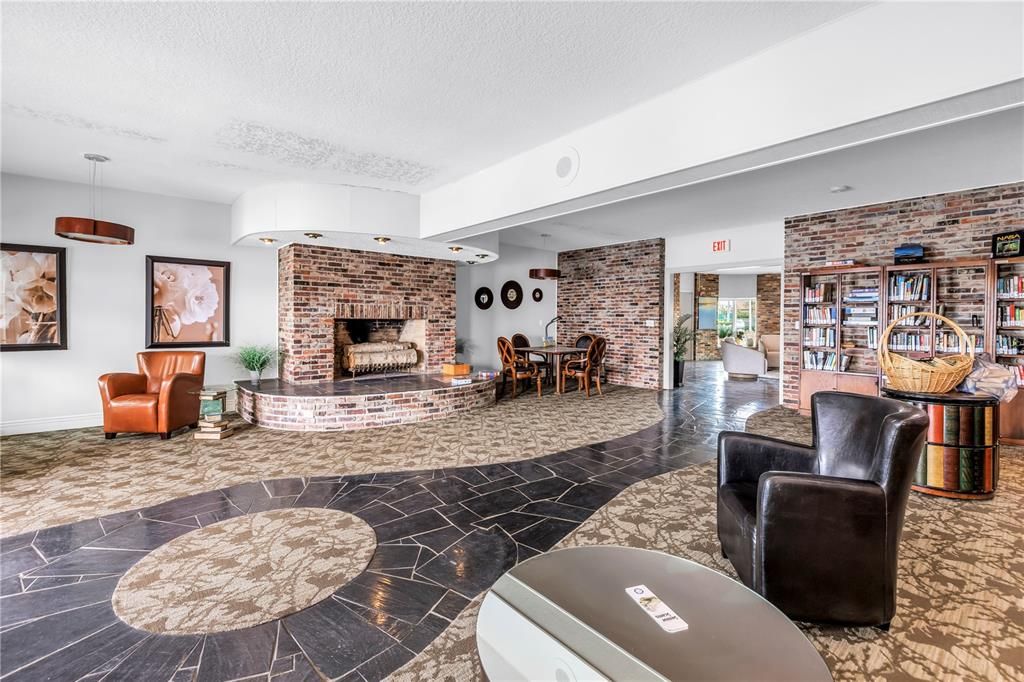 For Sale: $472,000 (2 beds, 2 baths, 1700 Square Feet)