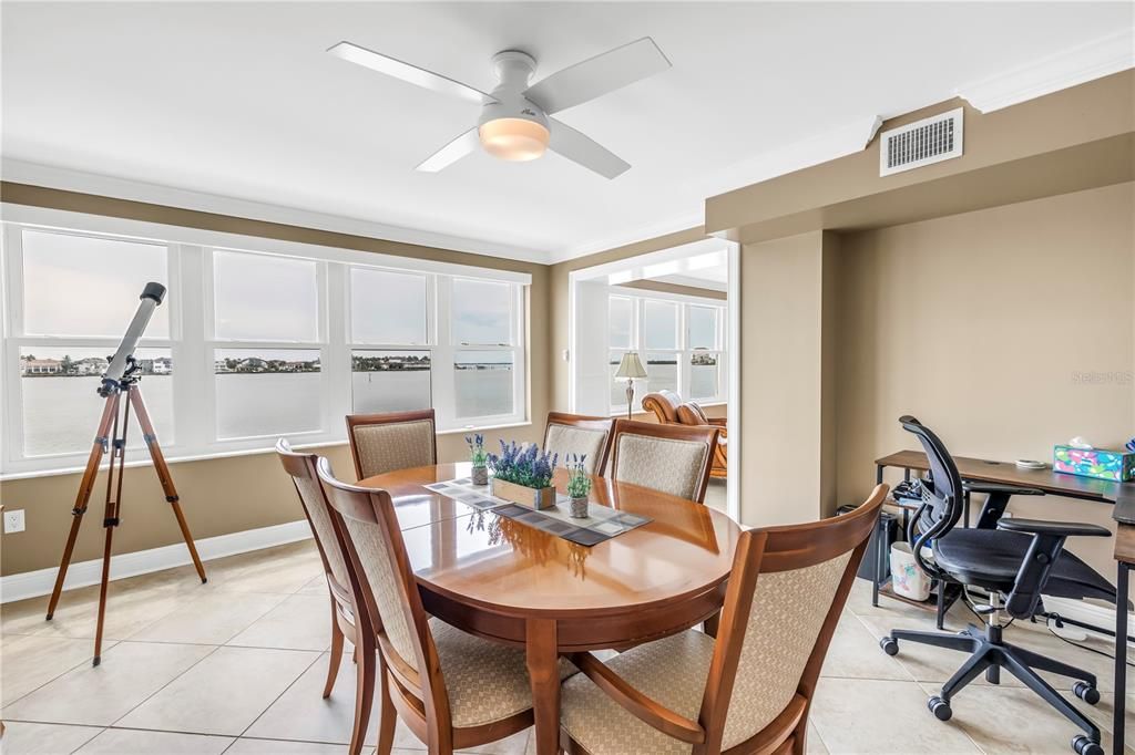 For Sale: $472,000 (2 beds, 2 baths, 1700 Square Feet)