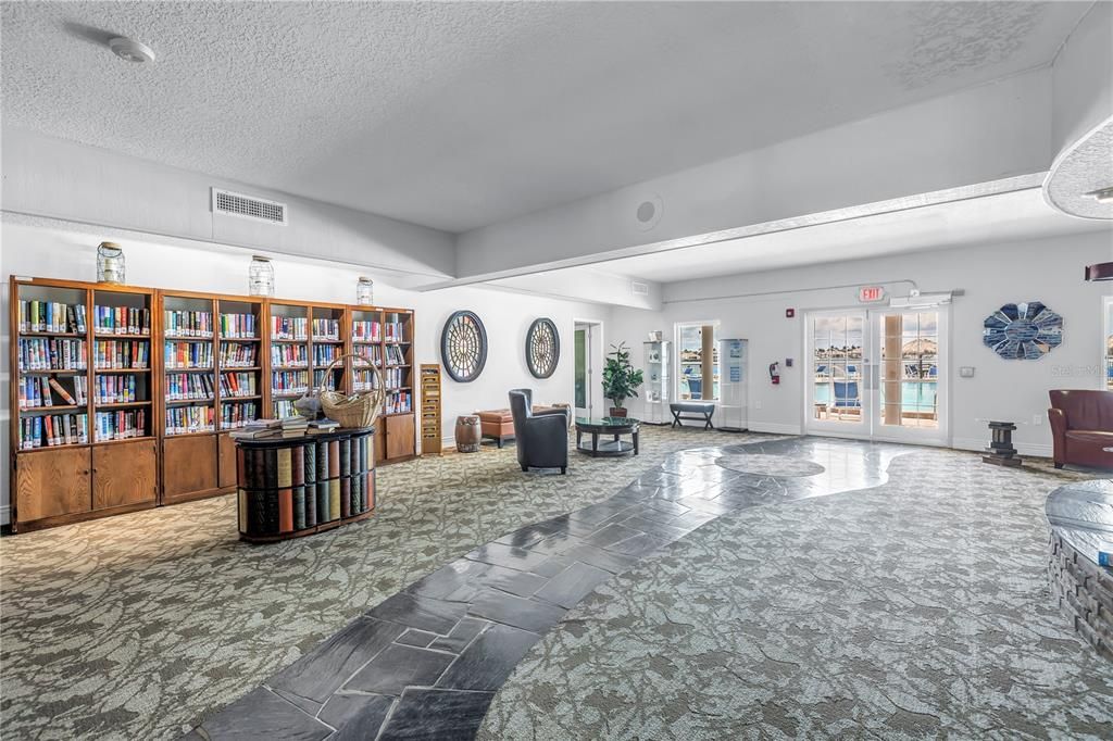 For Sale: $472,000 (2 beds, 2 baths, 1700 Square Feet)