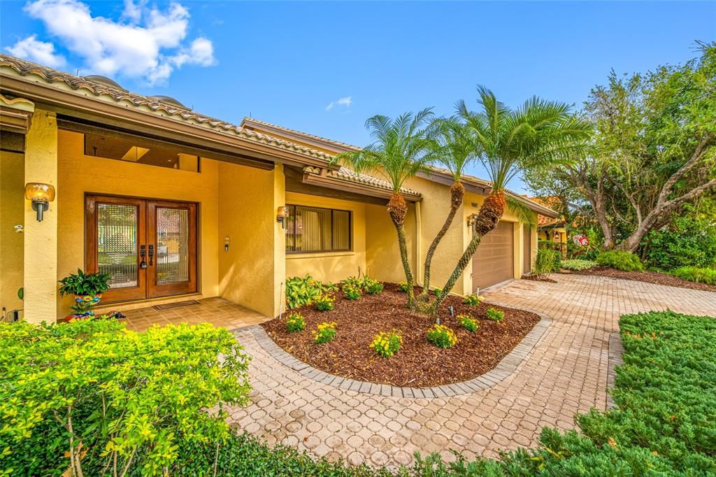 На продажу: $1,349,900 (4 спален, 2 ванн, 3190 Квадратных фут)