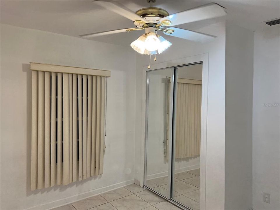 En Venta: $269,900 (2 camas, 1 baños, 940 Pies cuadrados)