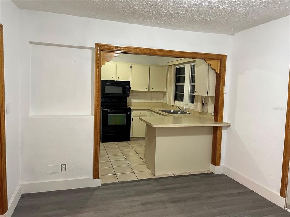 En Venta: $269,900 (2 camas, 1 baños, 940 Pies cuadrados)