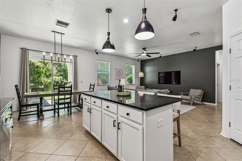 For Sale: $414,900 (4 beds, 2 baths, 1858 Square Feet)