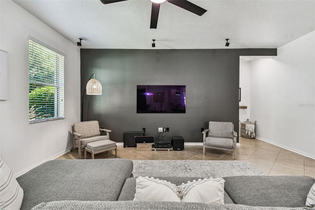 For Sale: $414,900 (4 beds, 2 baths, 1858 Square Feet)