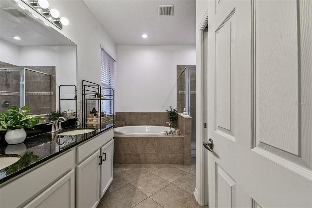 For Sale: $414,900 (4 beds, 2 baths, 1858 Square Feet)