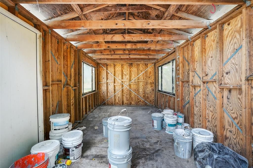 Под контрактом: $205,000 (2 спален, 1 ванн, 874 Квадратных фут)