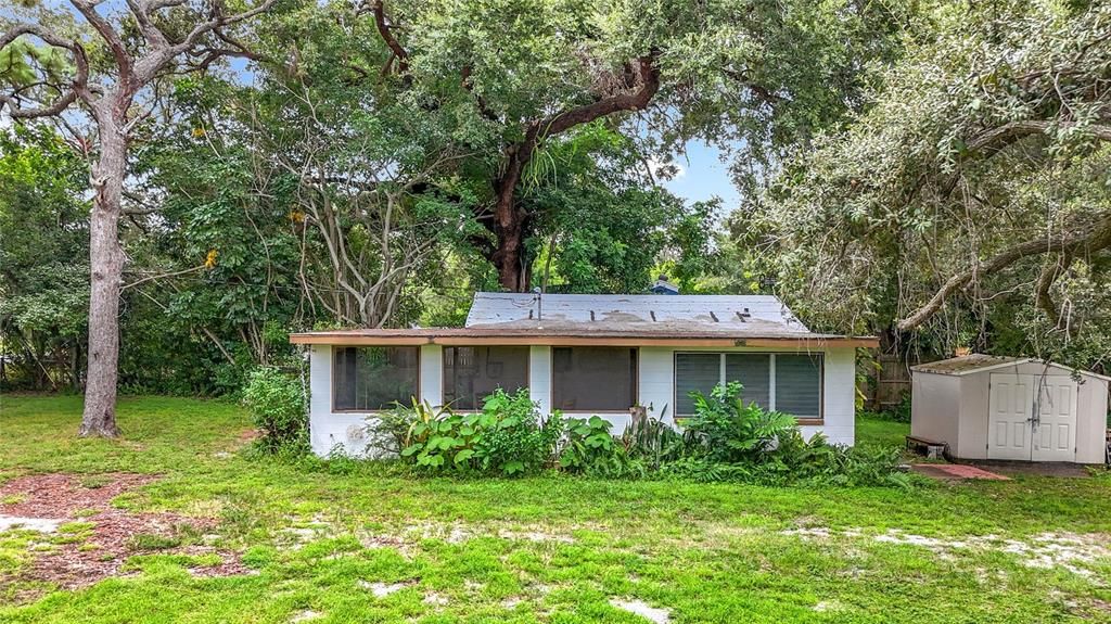 En Venta: $399,000 (0.46 acres)