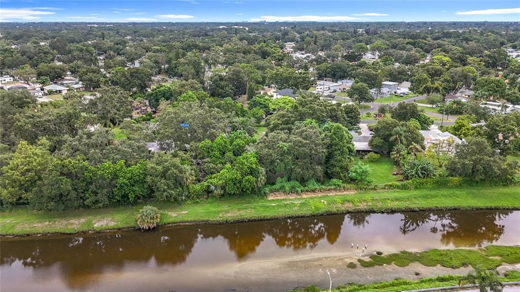 En Venta: $399,000 (0.46 acres)