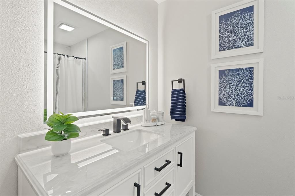 На продажу: $564,900 (4 спален, 2 ванн, 2426 Квадратных фут)