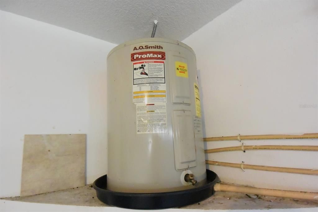 For Sale: $226,000 (4 beds, 2 baths, 1494 Square Feet)