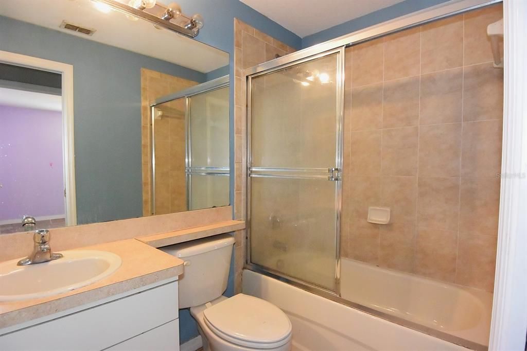 For Sale: $226,000 (4 beds, 2 baths, 1494 Square Feet)