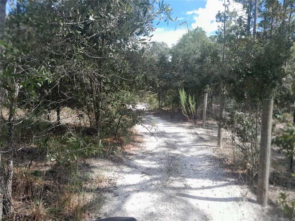 For Sale: $425,000 (3 beds, 3 baths, 840 Square Feet)