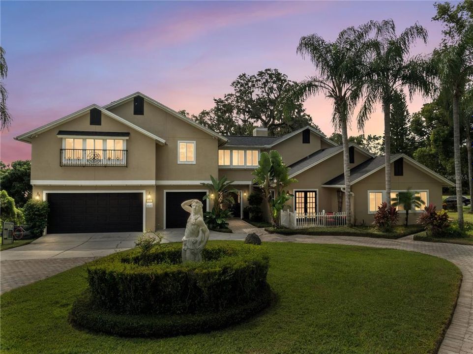 На продажу: $999,000 (5 спален, 3 ванн, 3453 Квадратных фут)