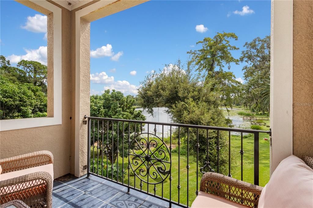 На продажу: $999,000 (5 спален, 3 ванн, 3453 Квадратных фут)