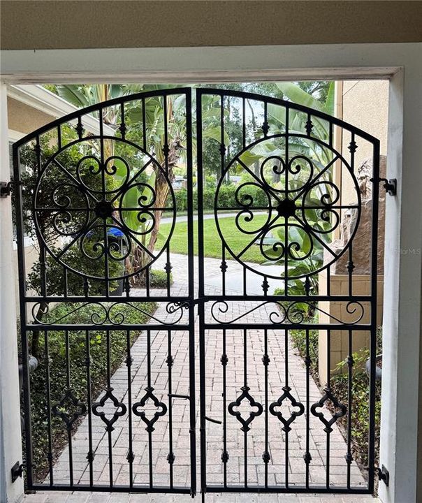 На продажу: $999,000 (5 спален, 3 ванн, 3453 Квадратных фут)