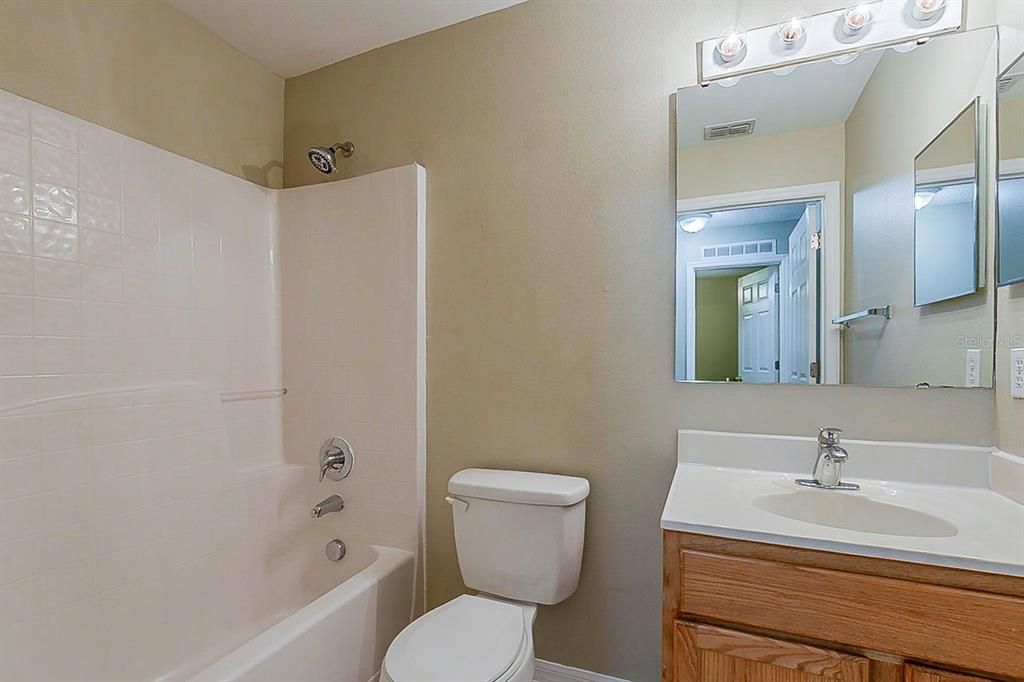 En Venta: $309,900 (3 camas, 2 baños, 1176 Pies cuadrados)