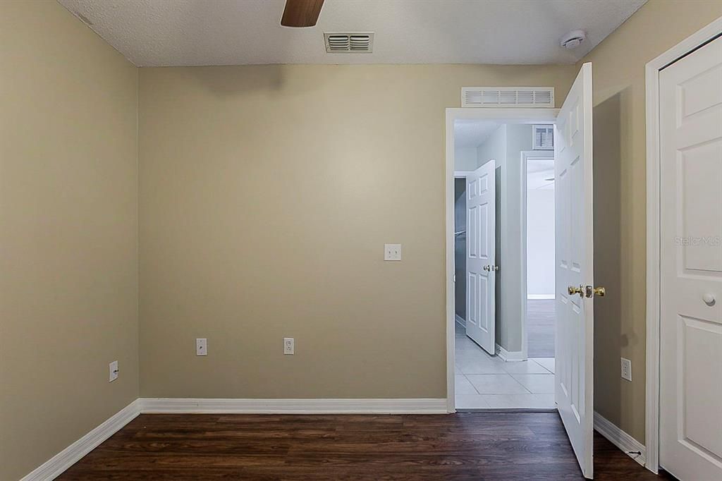 En Venta: $309,900 (3 camas, 2 baños, 1176 Pies cuadrados)