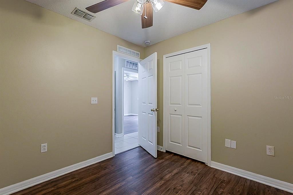 En Venta: $309,900 (3 camas, 2 baños, 1176 Pies cuadrados)