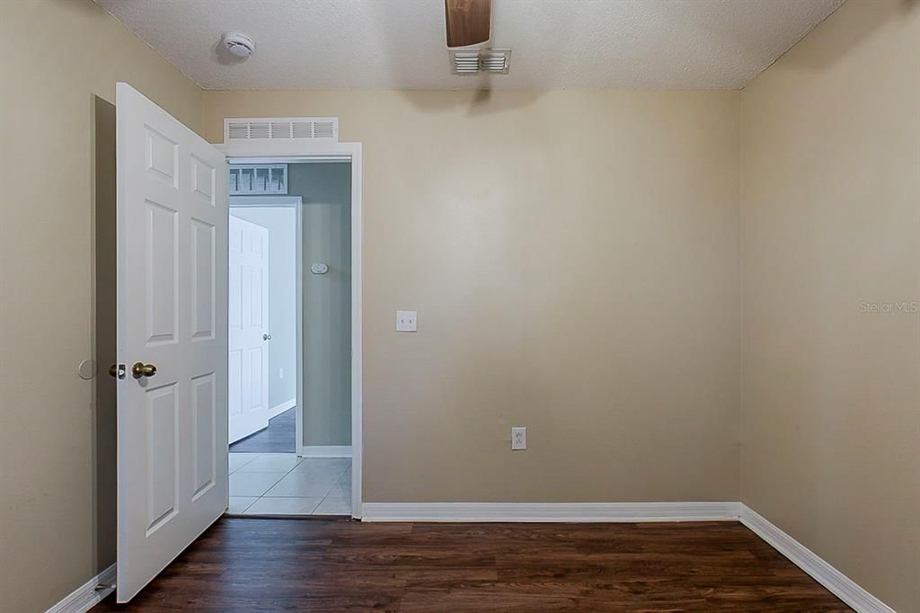 En Venta: $309,900 (3 camas, 2 baños, 1176 Pies cuadrados)