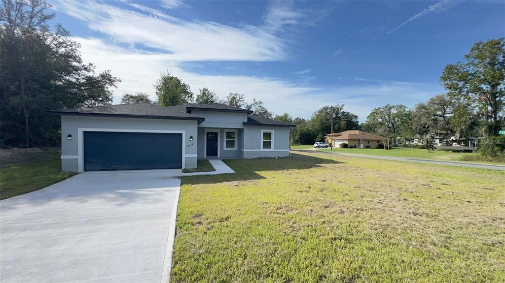 En Venta: $315,000 (4 camas, 2 baños, 1833 Pies cuadrados)